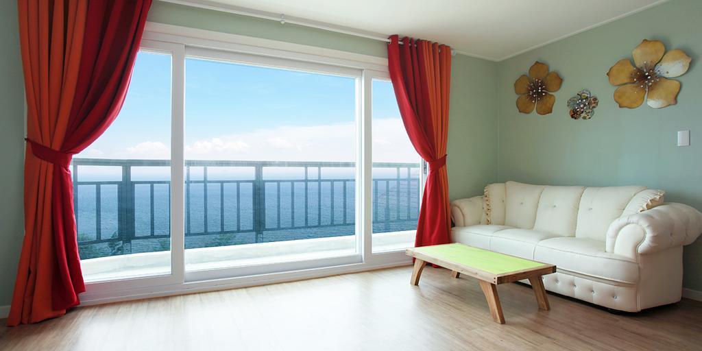 Villa Montmartre à Namhae Extérieur photo